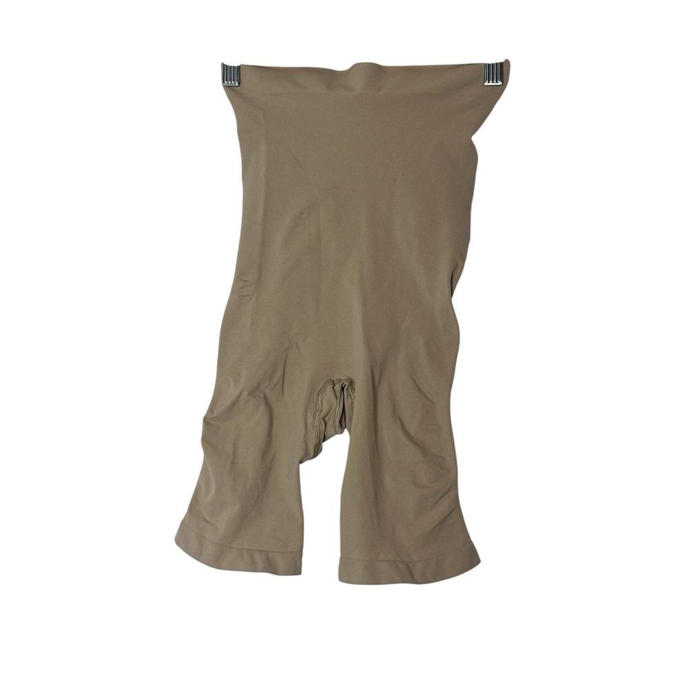 SKIMS Short XL High Waist Above Knee W/Open Gusset Clay NWOT